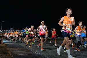 BIB: 28763, 21919
                            <button type="button" onclick="openModal(22815033)" class="btn btn-primary btn-sm float-right btn-popup" data-toggle="modal" data-target=".modal-high-quality">
                        <i class="fas fa-shopping-cart"></i> Add to Cart
                    </button>
                                            <button type="button" onclick="isThisMe(22815033, true)" class="btn btn-success btn-sm float-right btn-popup btn-isme hidden" data-toggle="tooltip" data-placement="bottom" title="นี่คือรูปของคุณใช่ไหม คลิกที่นี่เพื่อเอาเข้าอัลบั้ม">
                        <i class="fas fa-plus"></i> Add to album
                    </button>
                    <button type="button" onclick="isThisMe(22815033, false)" class="btn btn-warning btn-sm float-right btn-popup btn-isnotme hidden">
                        <i class="fas fa-ban"></i> Remove from album
                    </button>